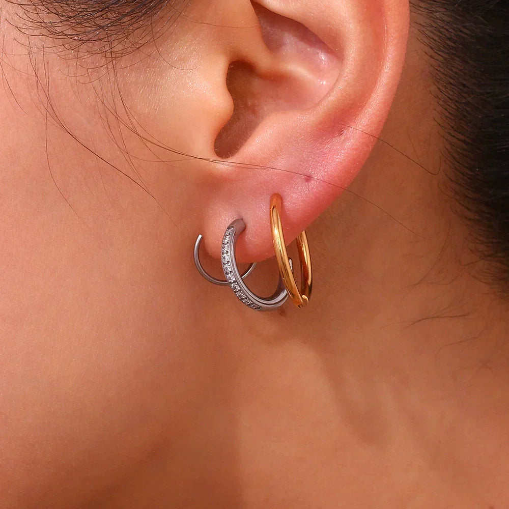 Vortex 18K Gold Pave Spiral Studs