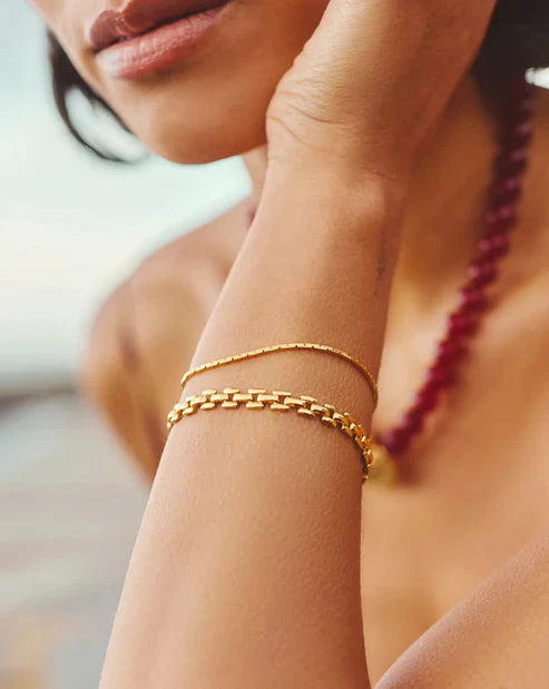Rings & Bracelets