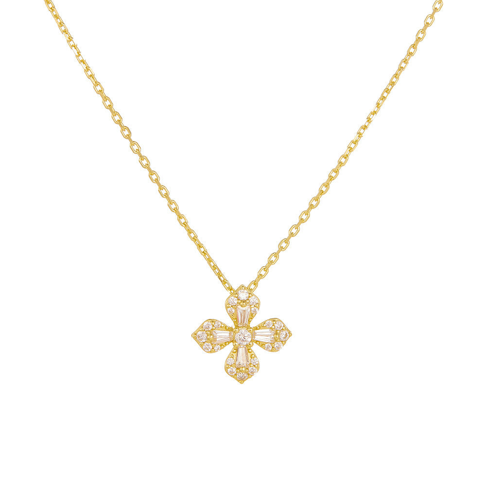Luna Clover Zircon Necklace