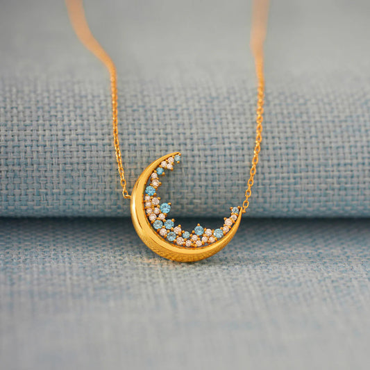 Luna Glow Moonstone Necklace